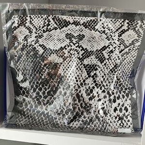 Black and White Snakeskin Pattern Pocket Square